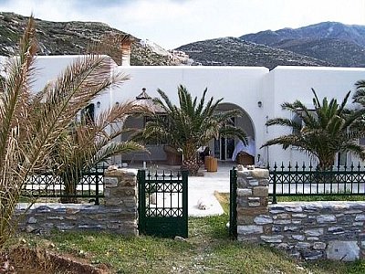 4 bedroom Villa for sale with sea view in Cyclades, Cyclades Islands