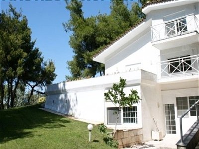 5 bedroom Villa for sale with sea view in Kassandra, Central Macedonia