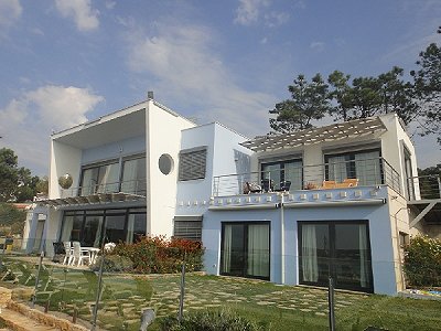 5 bedroom Villa for sale with sea view in Foz do Arelho, Central Portugal