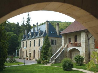 18 bedroom Hotel for sale with countryside view in Cote d'Or, Burgundy
