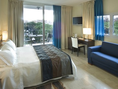 - 48 bedroom Hotel for sale with sea view in Rimini, Emilia-Romagna
