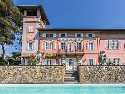 Beautiful 8 bedroom Villa for sale with panoramic view in Pisa, Tuscany