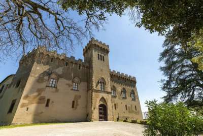 19 bedroom Castle for sale with countryside view in Chianti, Tuscany