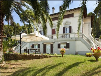 5 bedroom Villa for sale with sea view in Castiglioncello, Tuscany