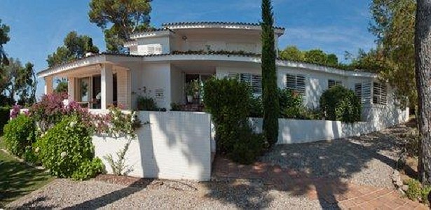 4 bedroom Villa for sale with sea view in Platja d'Aro, Catalonia