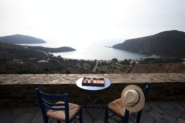 4 bedroom Villa for sale with sea view in Andros, Cyclades Islands