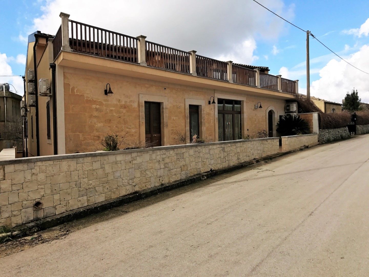 8 bedroom House for sale in Rigolizia, Sicily