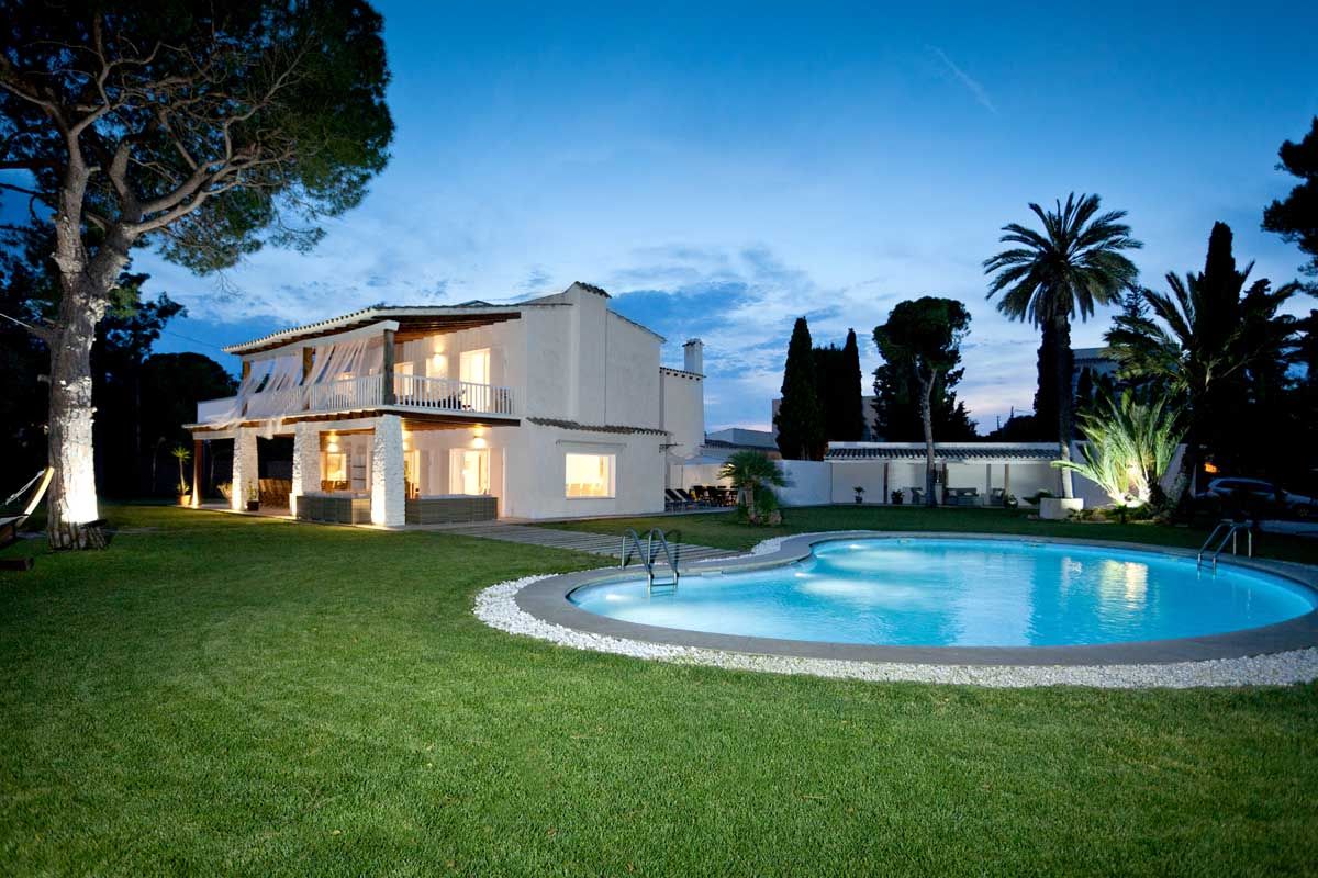 7 bedroom Villa for sale in Sitges, Catalonia