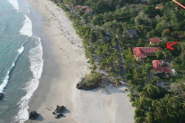 Stunning 30 bedroom Hotel for sale with sea view in Manuel Antonio, Pacific Coast