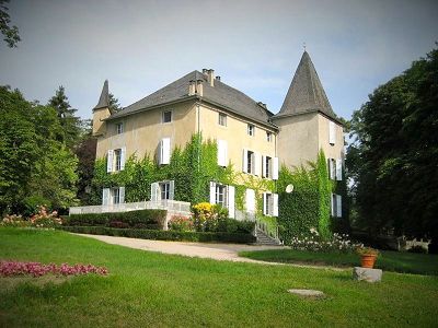 - 15 bedroom Chateau for sale in Ariege, Midi-Pyrenees