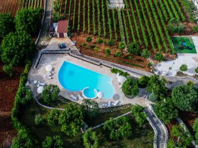 15 bedroom Hotel for sale with countryside view in Locorotondo, Puglia