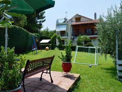 Beautiful 5 bedroom Villa for sale with sea view in Agiokampos, Thessaly