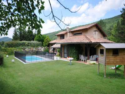 Inviting 4 bedroom House for sale with countryside view in Lavelanet, Midi-Pyrenees
