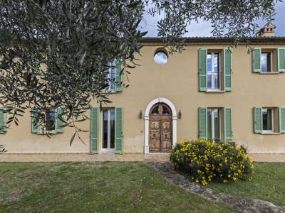 Renovated 3 bedroom Villa for sale with panoramic view in Pesaro, Marche