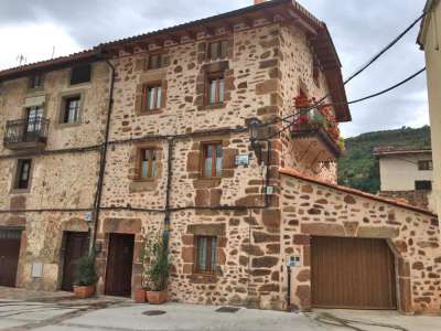 Character 3 bedroom House for sale in Ezcaray, La Rioja
