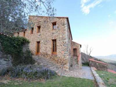 Refurbished 9 bedroom Farmhouse for sale in Vallespir, Languedoc-Roussillon