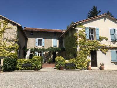 Character 8 bedroom House for sale with countryside view in Mirepoix, Midi-Pyrenees