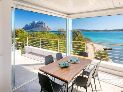 Bright 3 bedroom Villa for sale with sea view in Porto San Paolo, Sardinia