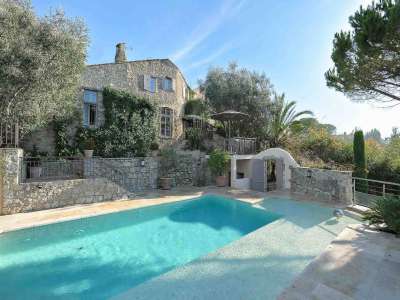 Refurbished 6 bedroom House for sale with panoramic view in Mougins, Cote d'Azur French Riviera