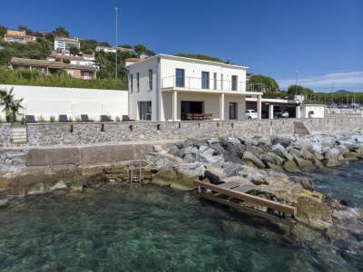 Renovated 6 bedroom Villa for sale with sea view in Sainte Maxime, Cote d'Azur French Riviera