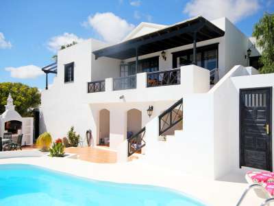 3 bedroom Villa for sale with sea and panoramic views in Nazaret, Lanzarote