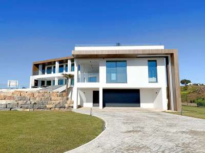 5 bedroom Villa for sale with sea and panoramic views in Vila Nova de Cacela, Algarve