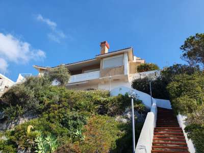 Renovated 5 bedroom Villa for sale with sea view in Plemmirio, Sicily