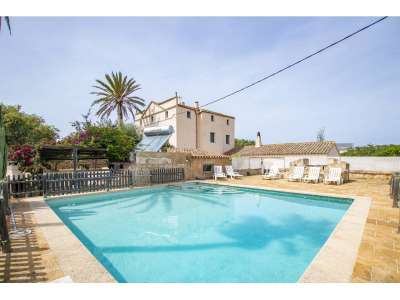 10 bedroom Villa for sale with Income Potential in Ciutadella de Menorca, Menorca