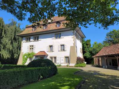 Character 8 bedroom Chateau for sale with countryside view in Fribourg, Espace Mittelland