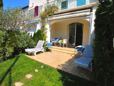 Renovated 2 bedroom House for sale in Port Grimaud, Cote d'Azur French Riviera