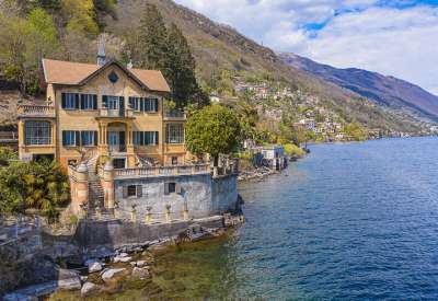 6 bedroom Villa for sale in Stresa, Piedmont