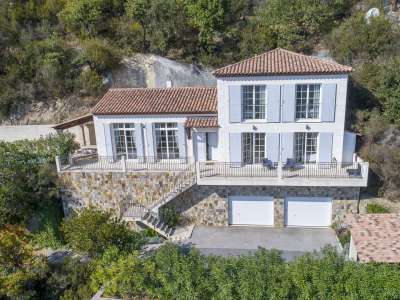 Furnished 4 bedroom Villa for sale with sea view in Menton, Cote d'Azur French Riviera