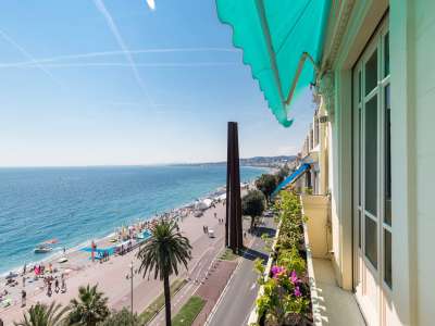4 bedroom Apartment for sale with sea and panoramic views in Quai Etats Unis, Nice, Cote d'Azur French Riviera
