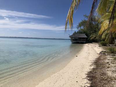 13 bedroom Villa for sale with sea view in Fakarava, Tuamotu Archipelago