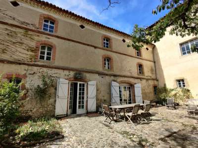 Lovingly Maintained 11 bedroom Chateau for sale with countryside view in Mirepoix, Midi-Pyrenees
