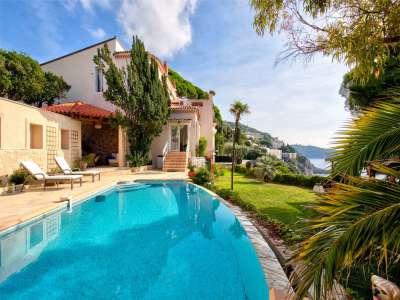 Bright 6 bedroom Villa for sale with sea view in Nice, Cote d'Azur French Riviera