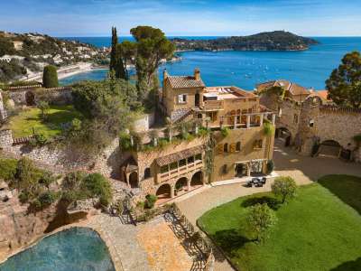 6 bedroom Villa for sale with sea view in Villefranche sur Mer, Cote d'Azur French Riviera