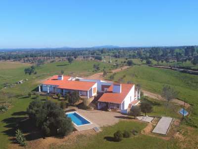 Stylish 6 bedroom House for sale with countryside view in Alentejo, Serpa, Alentejo Southern Portugal