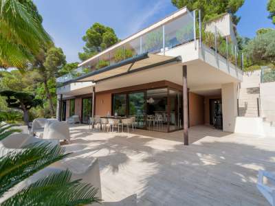 6 bedroom Villa for sale with countryside and panoramic views in Santa Maria de Llorell, Tossa de Mar, Catalonia