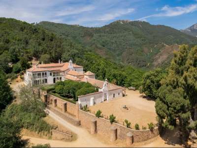 10 bedroom Castle for sale with countryside view in Guadalupe, Extremadura