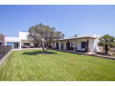 6 bedroom Villa for sale in Sant Lluis, Menorca
