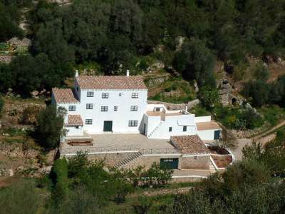 Authentic 7 bedroom House for sale with countryside view in Ferreries, Menorca