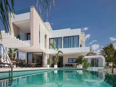 Luxury 5 bedroom Villa for sale with sea view in Kalogiroi, Limassol, Limassol