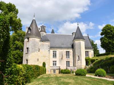 Historical 15 bedroom Chateau for sale with countryside view in Loches, Centre