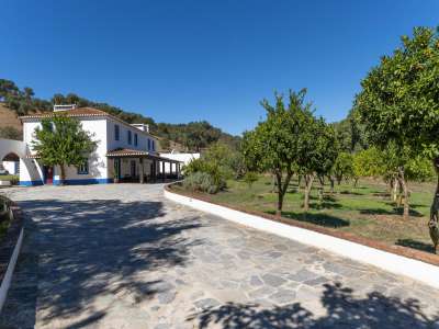 Turn Key 22 bedroom Farmhouse for sale with countryside view in Vila Vicosa, Alentejo Southern Portugal
