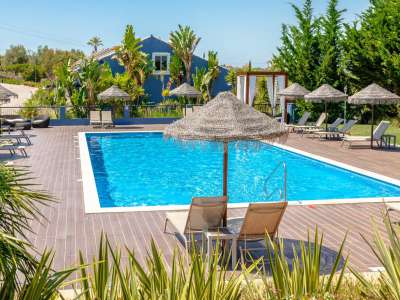 Exclusive 30 bedroom Hotel for sale in Luz, Algarve