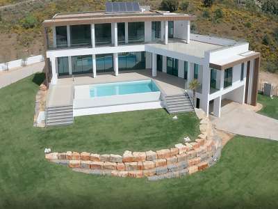 Contemporary 6 bedroom Villa for sale with sea view in Vila Nova de Cacela, Algarve