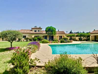 Quiet 5 bedroom Villa for sale with countryside view in Montpellier, Languedoc-Roussillon