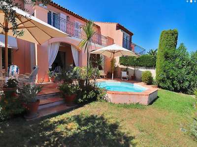 Waterfront 4 bedroom House for sale in Port Grimaud, Cote d'Azur French Riviera