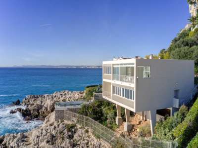 Waterfront 4 bedroom Villa for sale with sea view in Nice, Cote d'Azur French Riviera